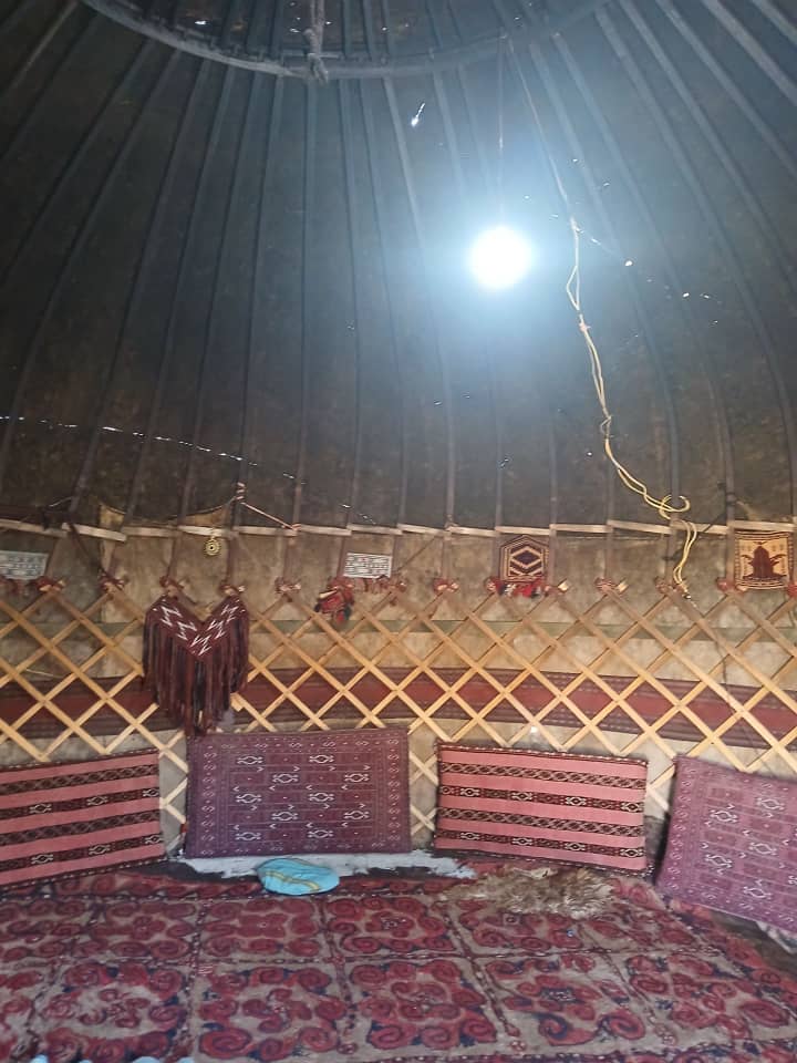 اقامتگاه بومگردی دورنا در کلاله